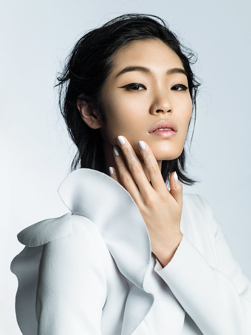 VOGUE Japan / Chiharu Okunugi