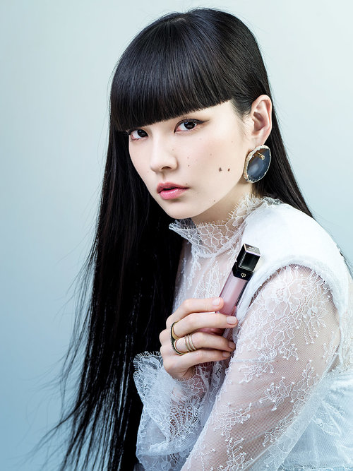 VOGUE Japan / Clé de Peau Beauté / Kozue Akimoto
