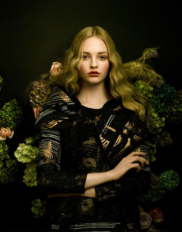Harper’s BAZAAR Vietnam / Olivia Hamilton